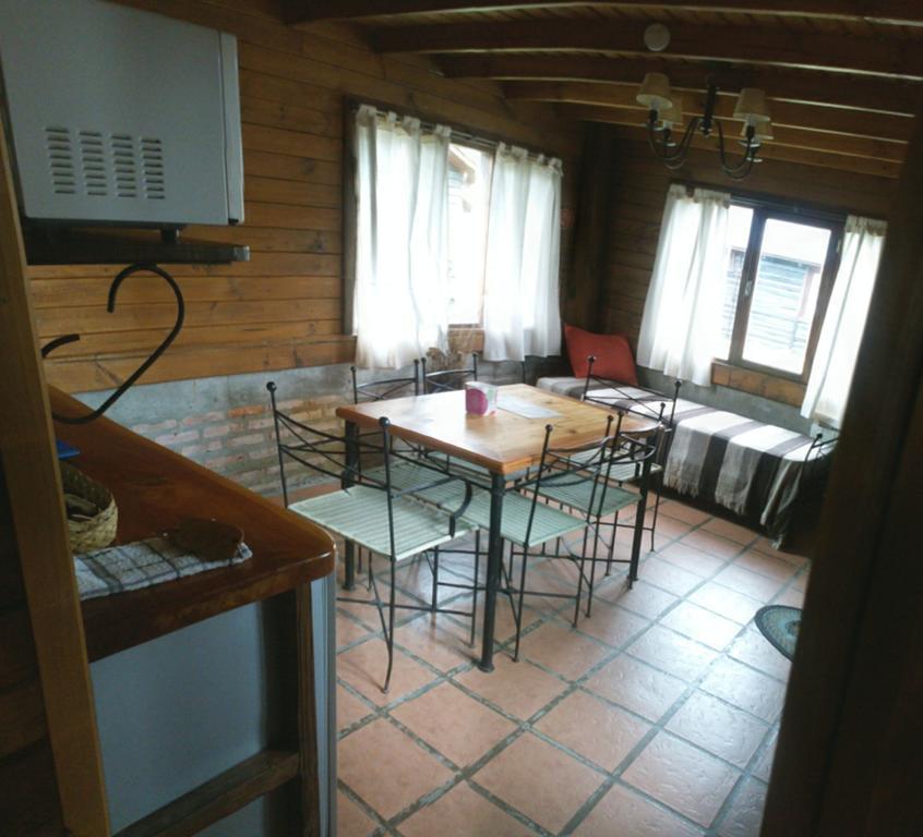 Cabanas Cerro Torre Villa El Chalten Exterior photo