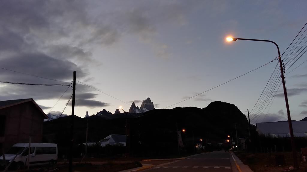 Cabanas Cerro Torre Villa El Chalten Exterior photo